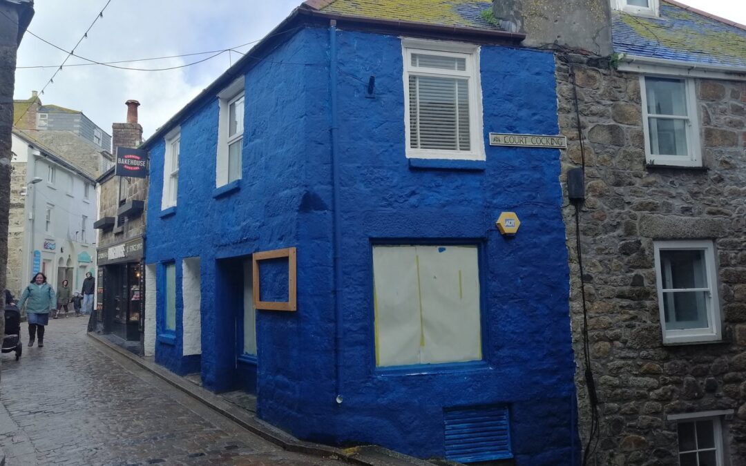 Blue Fore Street property to be repainted